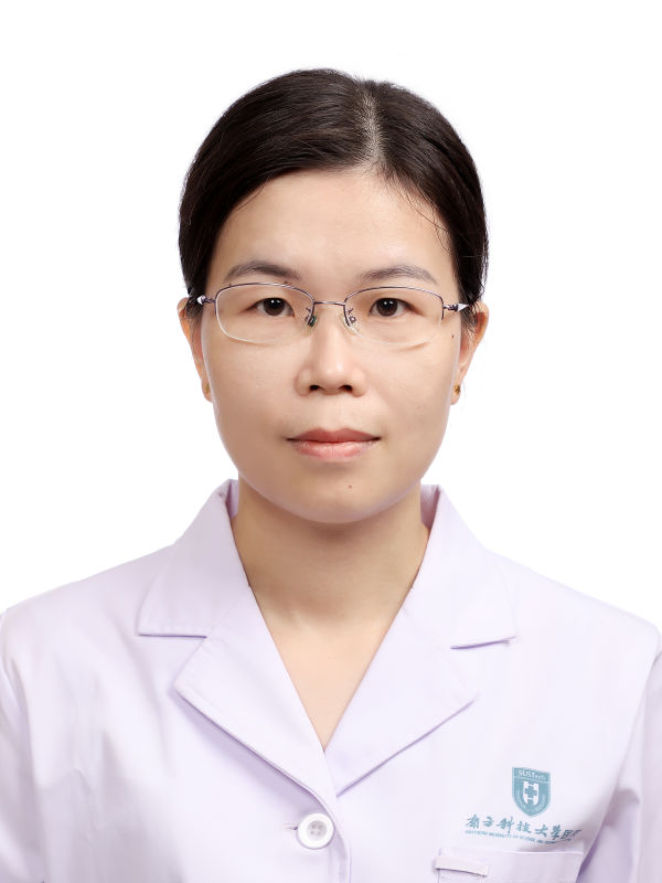 李群芳