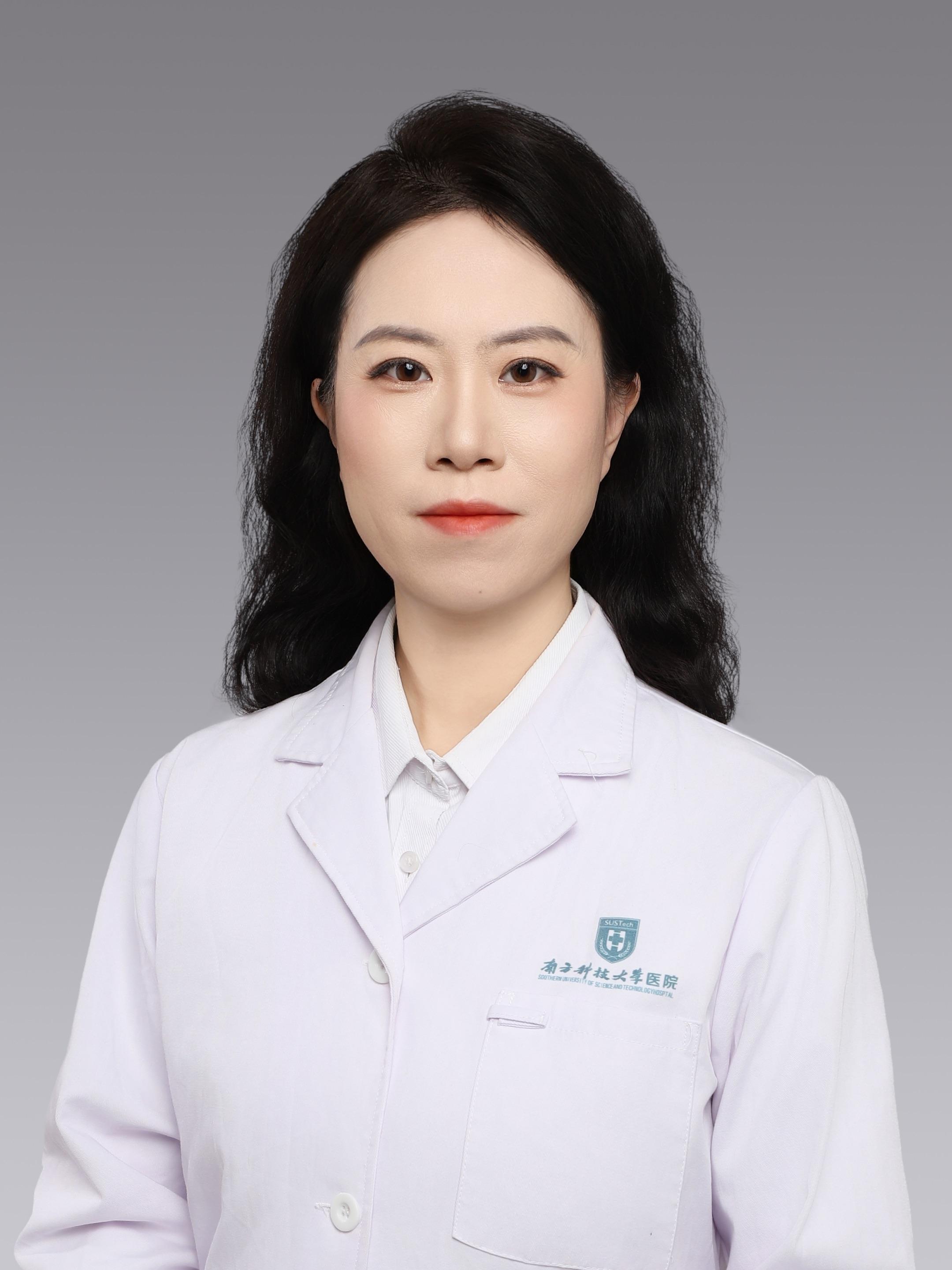 李菁菁